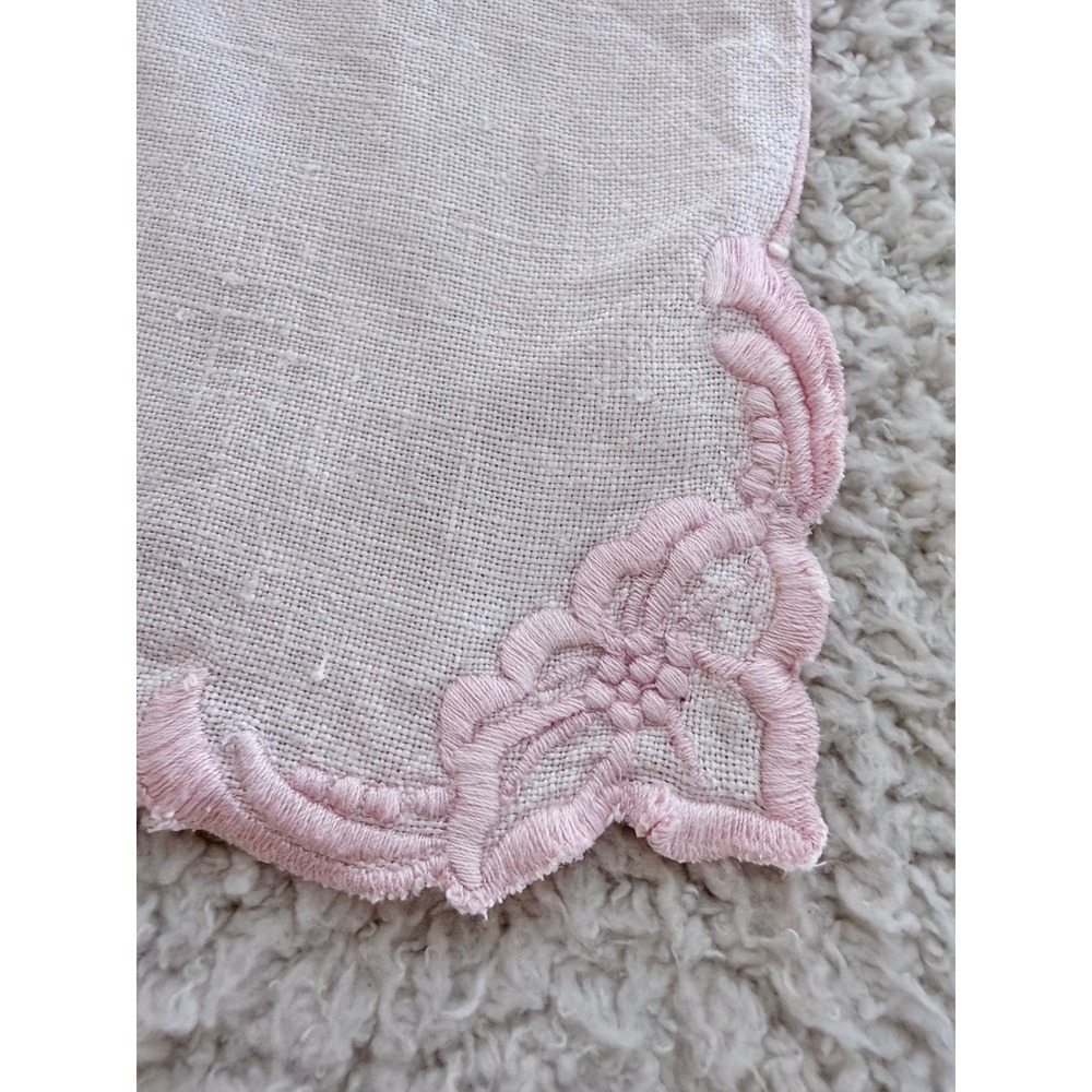 Pink Linen Napkin Set of 3 Scalloped Floral Embroidered 12.5in Vintage